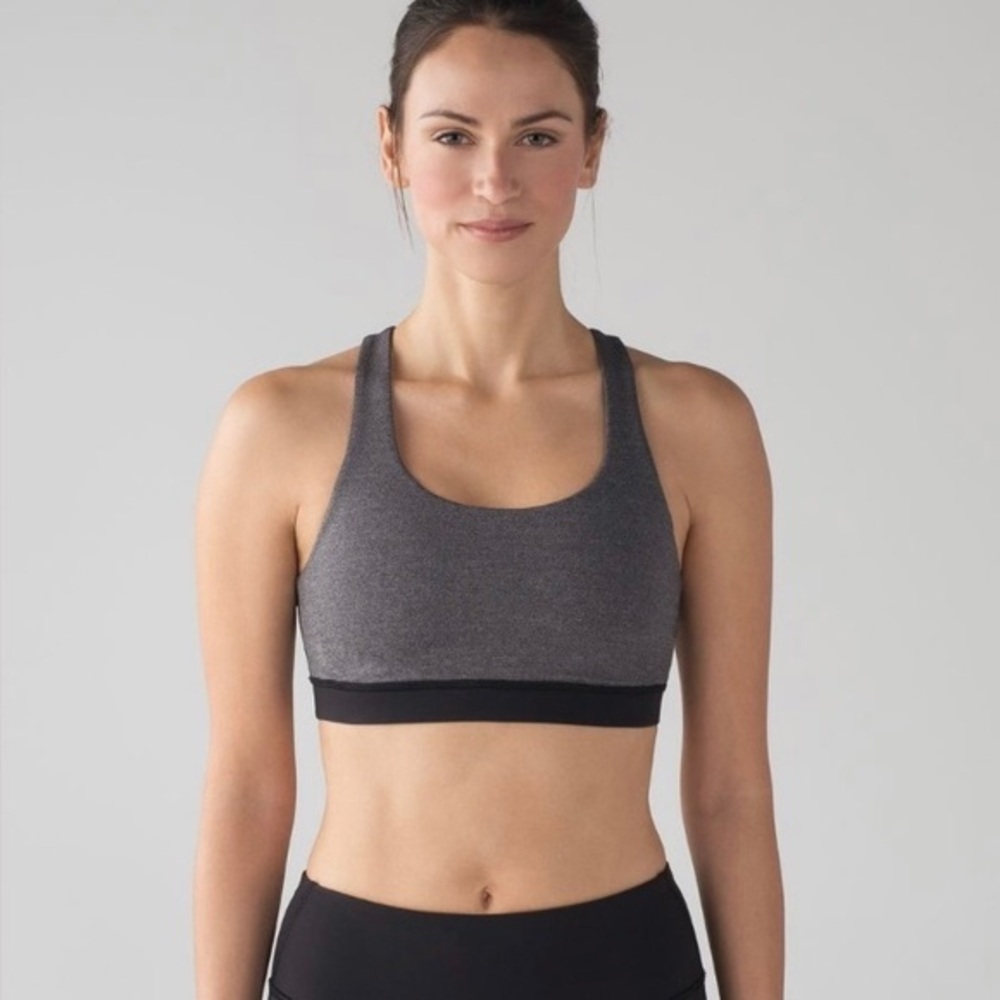 Lululemon Invigorate Bra Heathered Black / Black